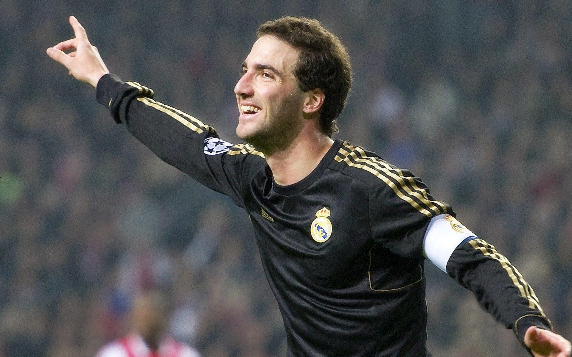 阿莱格里密会弗拉尼引爆米兰城,斑马军团时代终结静待官宣