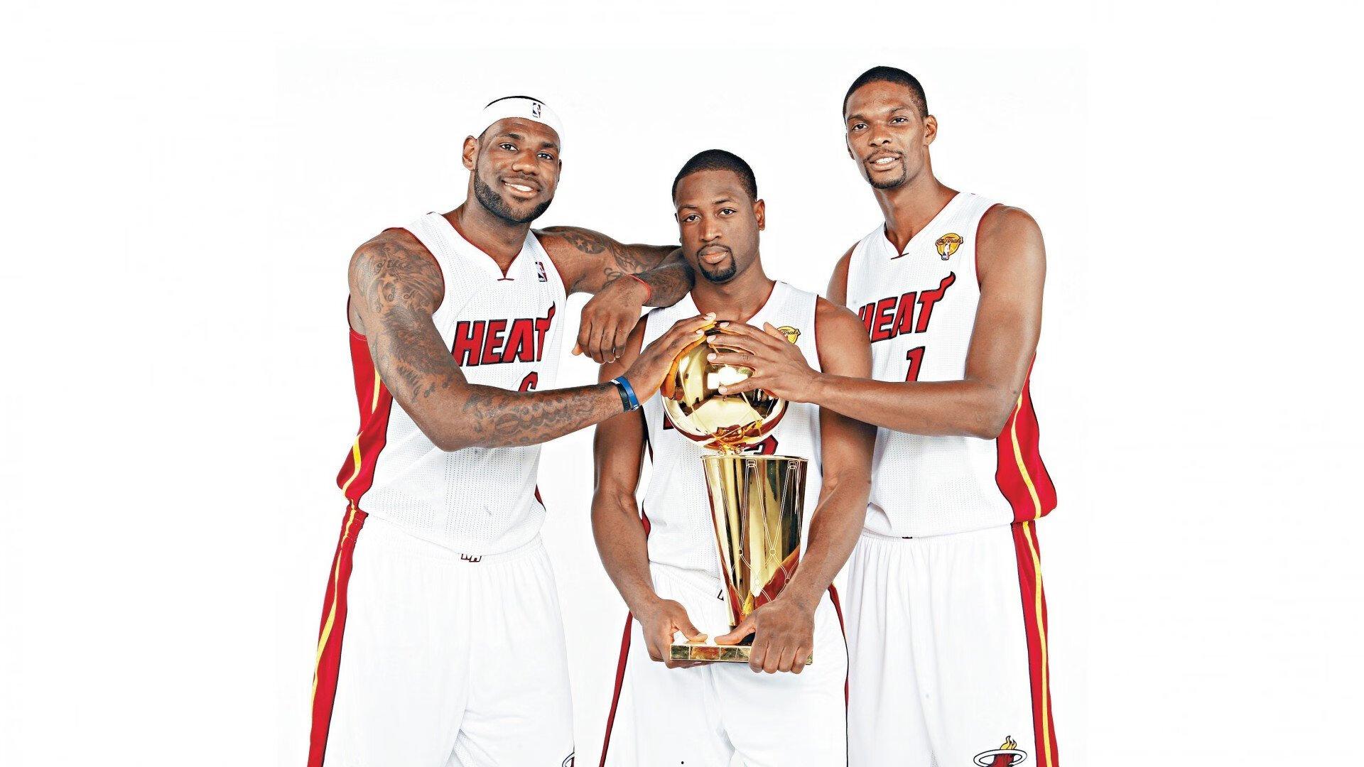 队报独家披露，欧冠胜利未改姆巴佩与巴黎队友关系，团结仍是更衣室主旋律